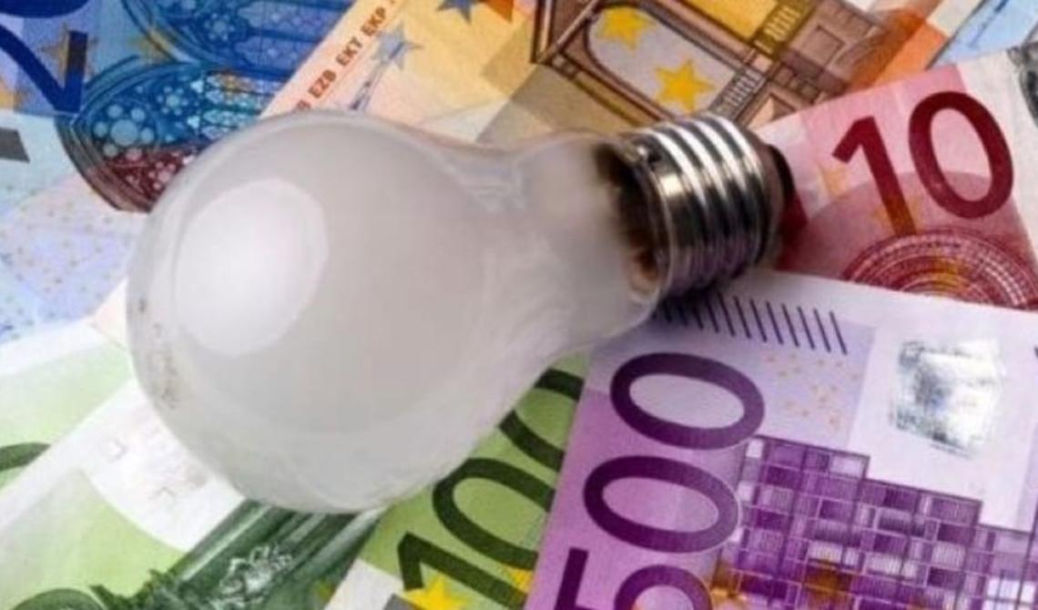 Caro bollette e Manovra, per l'Anci le risorse per i Comuni sono irrisorie: servizi a rischio 