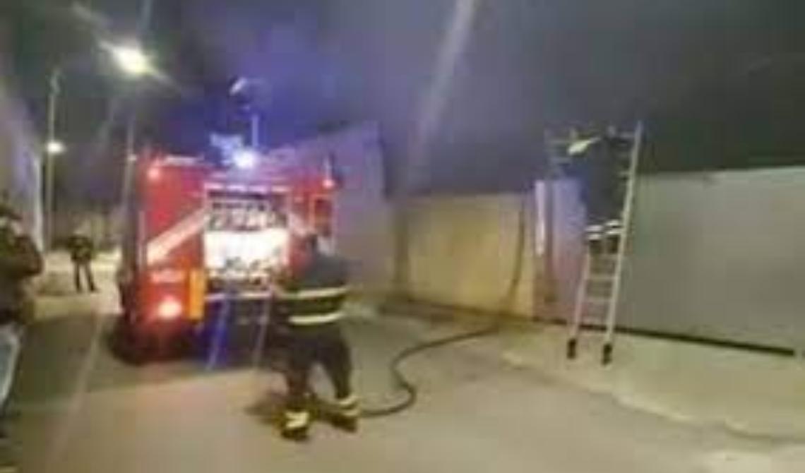 A fuoco due auto dei Carabinieri Forestali di Peschi, il M5S: "Attentato alle istituzioni, serve risposta ferma"