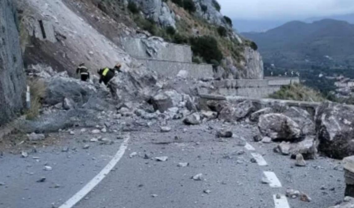 Frana di Maratea, ci sarà una spesa ad hoc nel bilancio regionale. Presto un incontro col ministro Musumeci