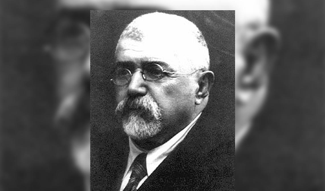 Tra i 52 nuovi francobolli del 2023 anche quello dedicato al vocabolario della lingua italiana di Zingarelli di Cerignola