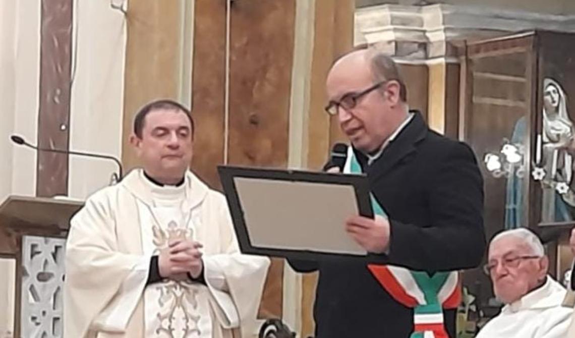 Il saluto del Comune di Corleto a Mons. Intini: "Virtuoso esempio di Apostolo della chiesa"