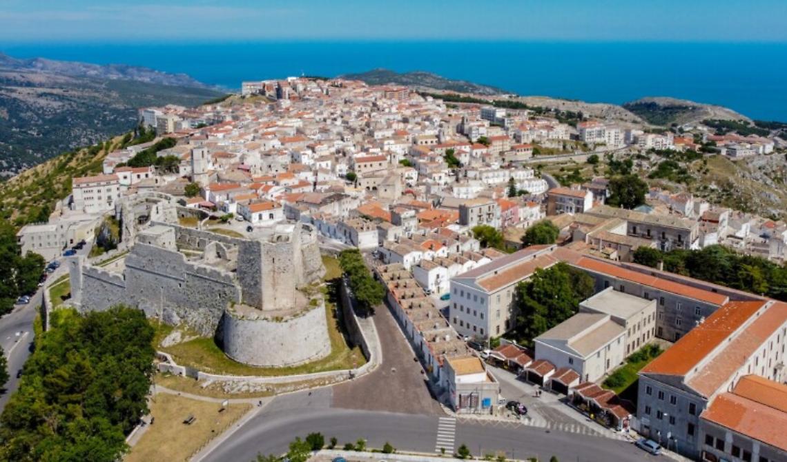 Monte Sant'Angelo tra le 10 città finaliste candidate a "Capitale della cultura" 2025