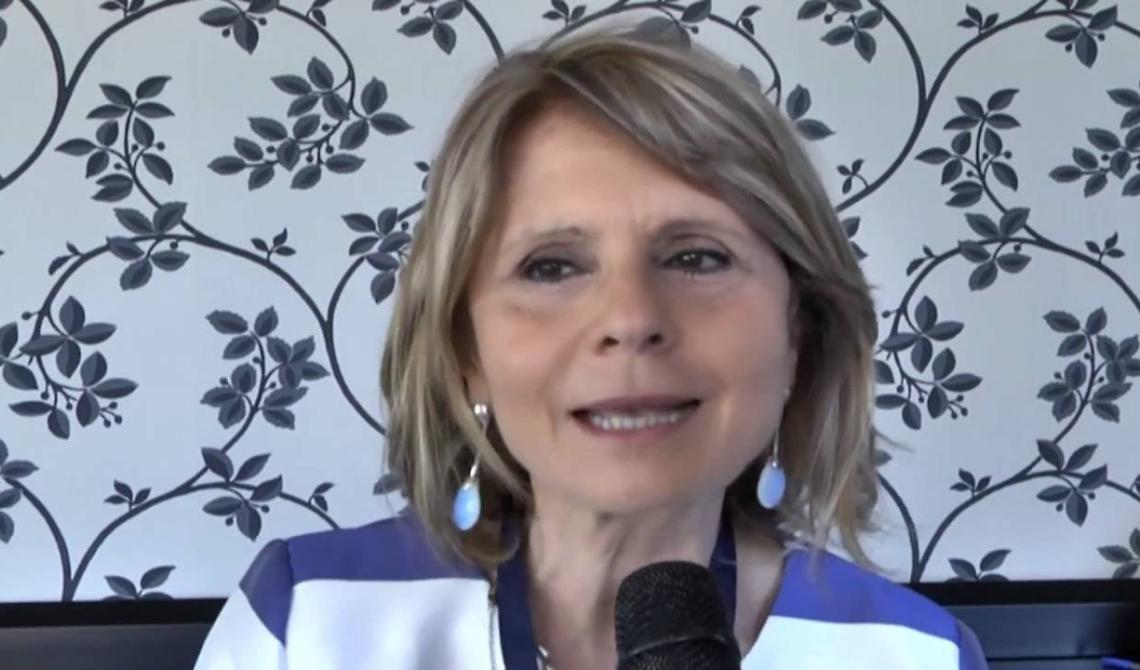 La pneumologa di Foggia Maria Pia Foschino Barbaro guida il "Viaggio nel respiro" degli italiani, indicando come proteggere i polmoni dal freddo