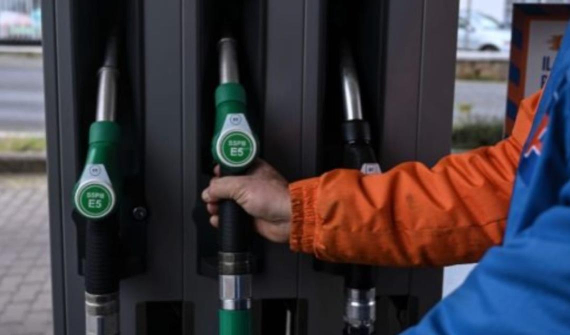 Carburante: benzina e gasolio in discesa