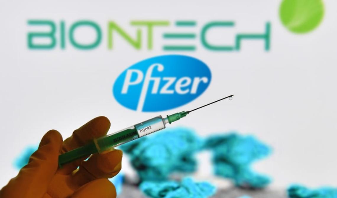 Poca trasparenza sul negoziato per i vaccini Covid? Il New York Times fa causa a Von der Leyen