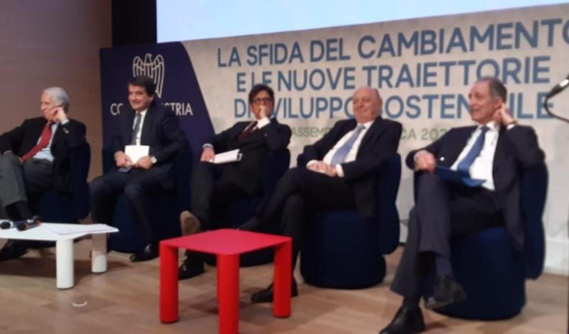Stop auto benzina e diesel, da Matera i ministri Urso e Fratin tirano dritto: accompagnare alla transizione