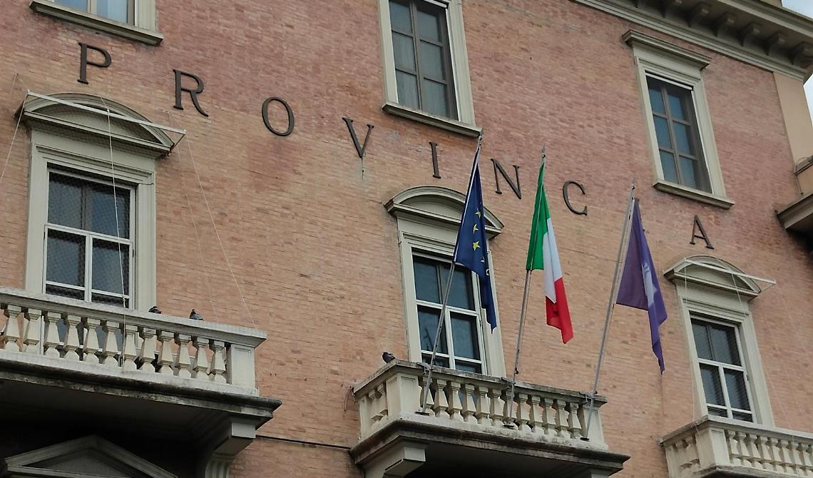 Edilizia scolastica: oltre 3 milioni per il Bachelet di Nova Siri e L'Iis Bernalda - Ferrandina