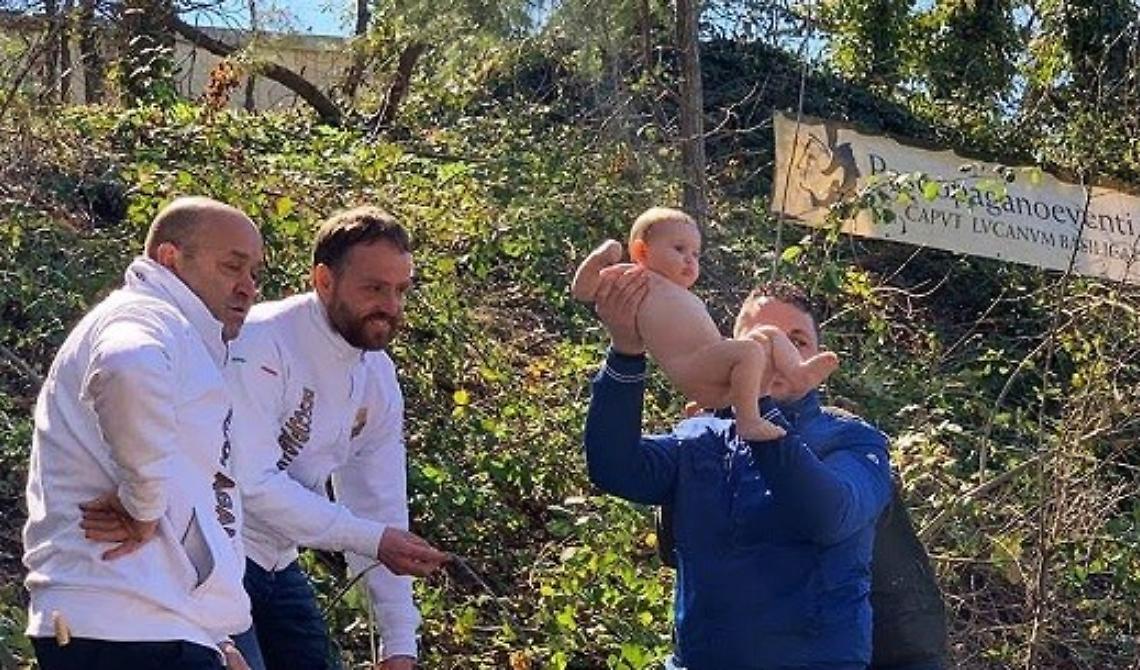 A Pescopagano ritorna l’appuntamento con l’antico rito della “Passata”