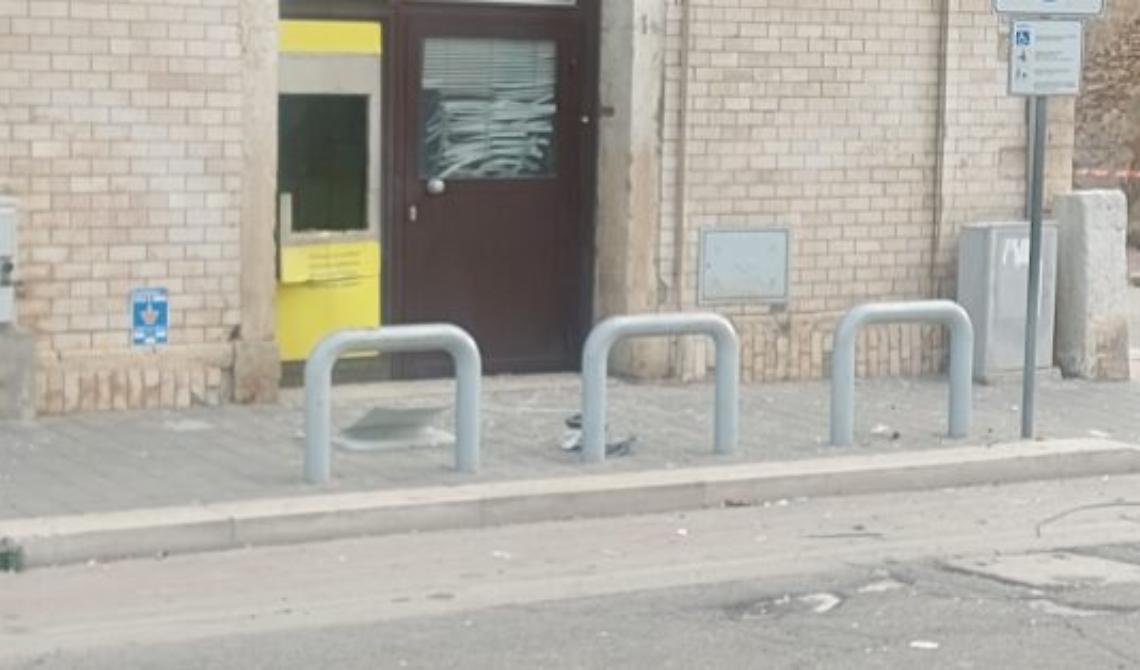 Assalto al bancomat delle Poste di Stornara: 20mila euro il bottino