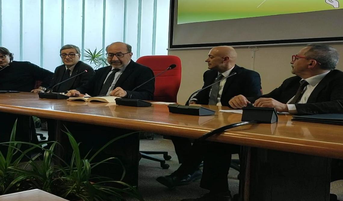 Politiche energetiche Regione Basilicata: presentato a Rivello il bando non metanizzati