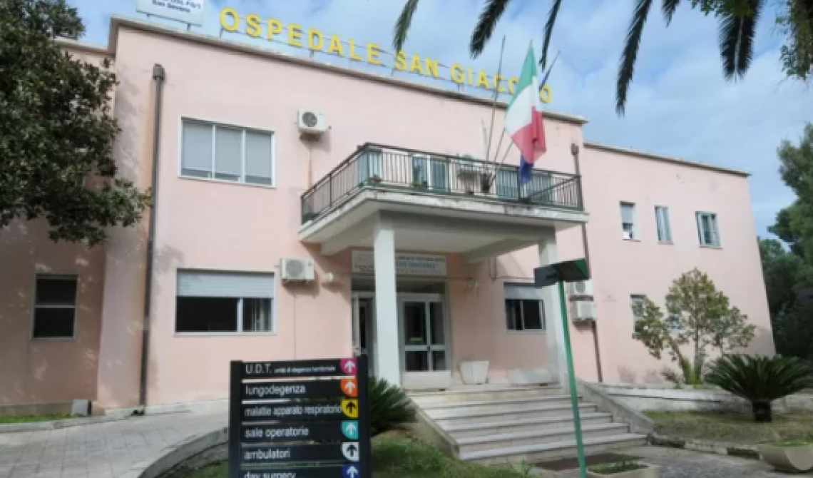 Morte sospetta dei 16 ricoverati a Torremaggiore, l'avvocato dell'infermiere indagato per omicidio: "Completamente estraneo ai fatti"