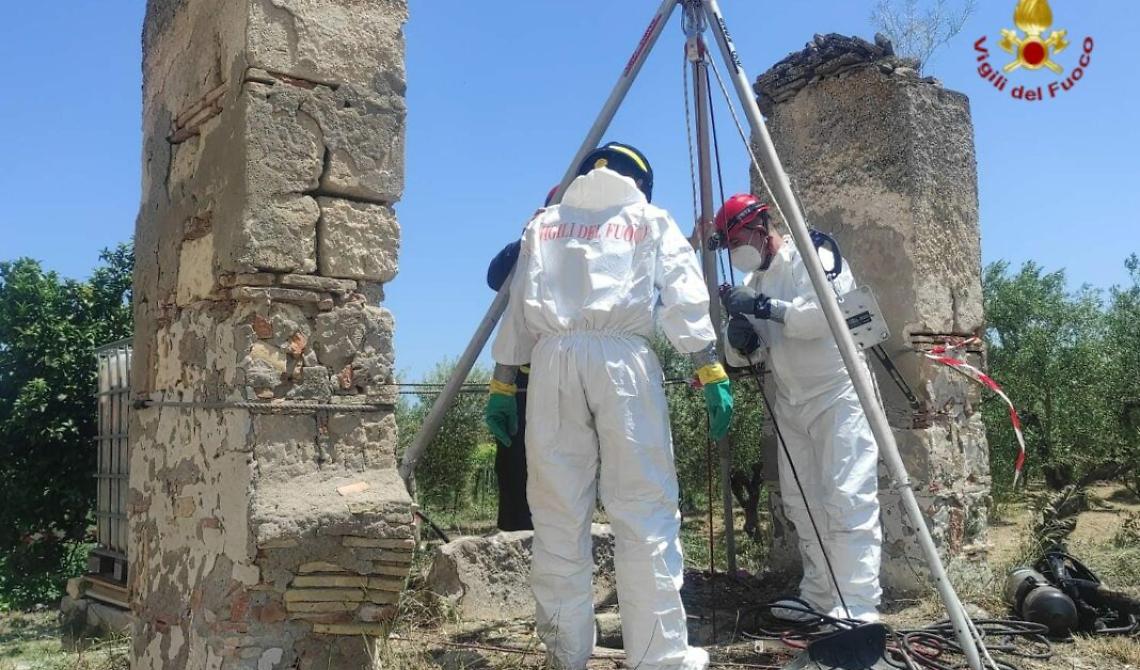 Cadavere in un pozzo a Cerignola, forse di un uomo scomparso 9 anni fa