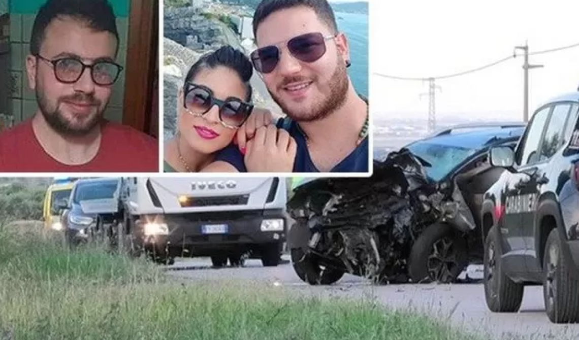 Al Palazzetto dello sport di Ariano Irpino i funerali dei tre giovani motociclisti falciati vicino Troia