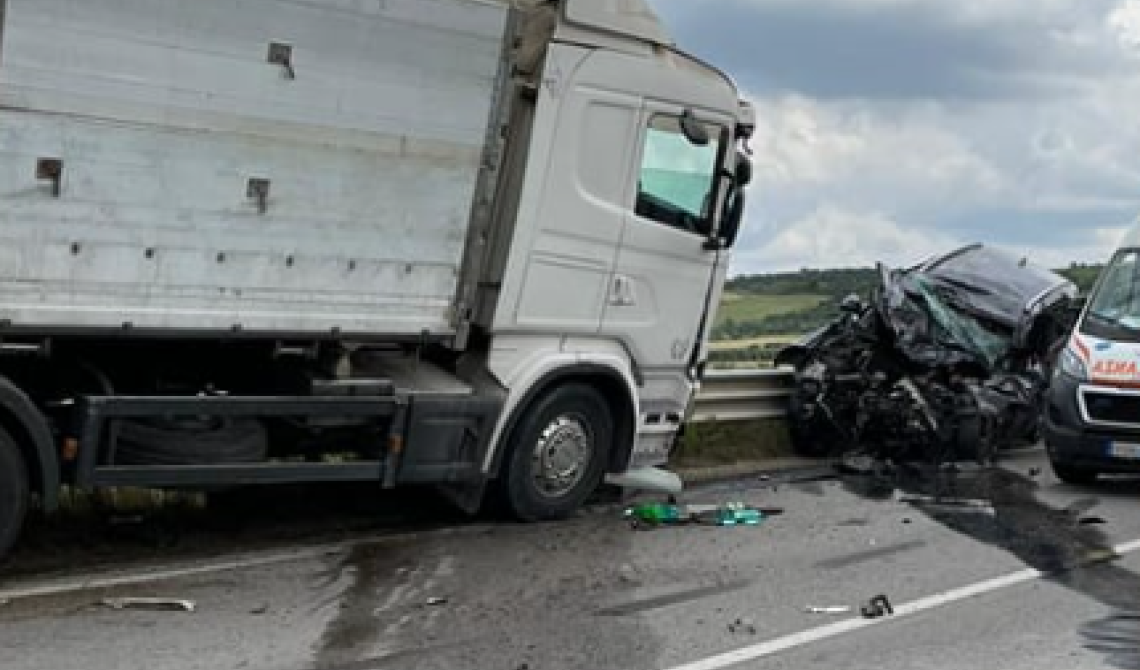 Tragico incidente stradale sulla Bradanica nel territorio di Lavello