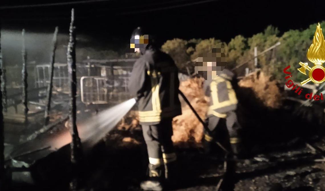 Montalbano Jonico: in fiamme la fattoria didattica Castellucci