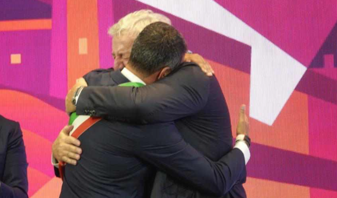Schlein sbarra la strada alla rielezione di Emiliano, il commiato di Decaro a Bari: «Ho paura, ma non rimpianti»