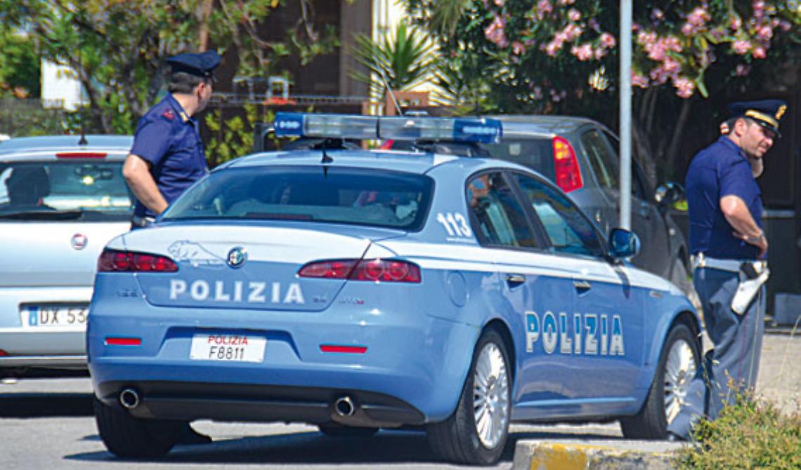 Coppia di Foggia arrestata dalla Polizia di Termoli per furto di  router e ripetitore  wi-fi