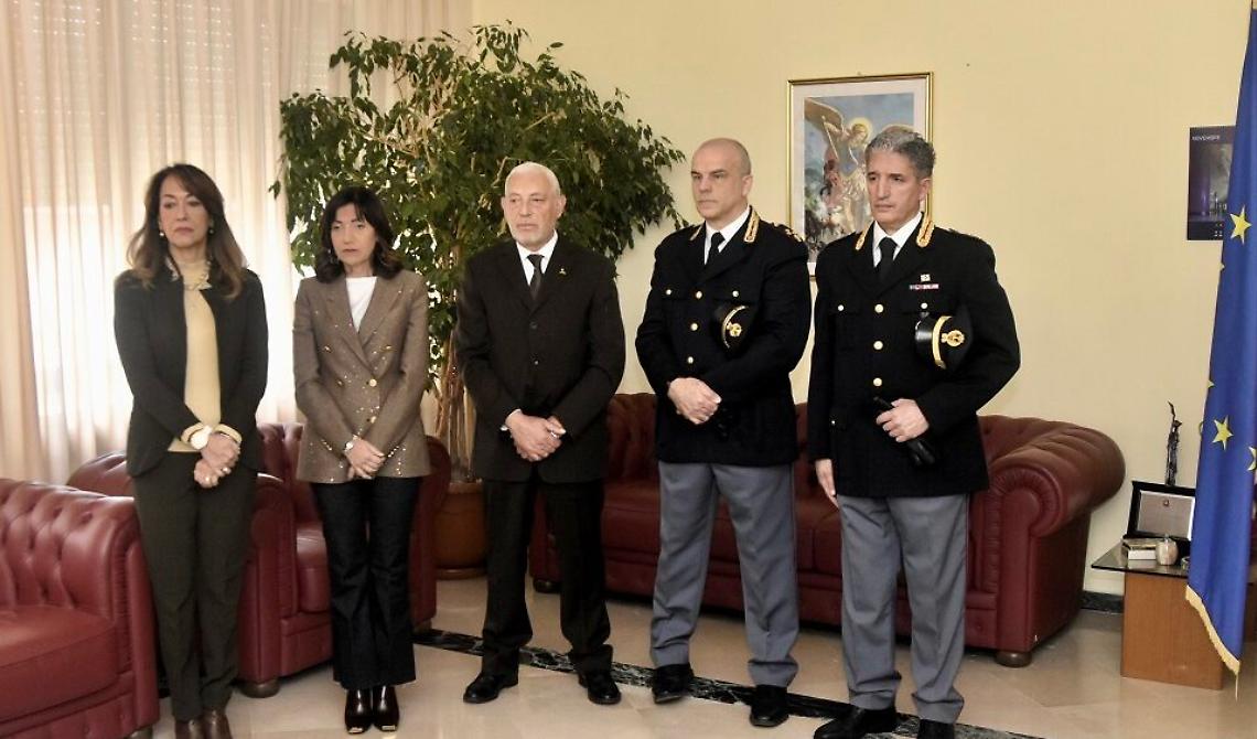 Consegnata la sciarpa tricolore ai commissari della Polizia di Stato di Matera e Potenza