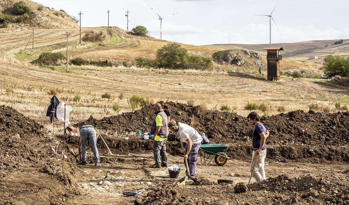 Archeologica scopre un tratto della via Appia a Rocchetta Sant'Antonio
