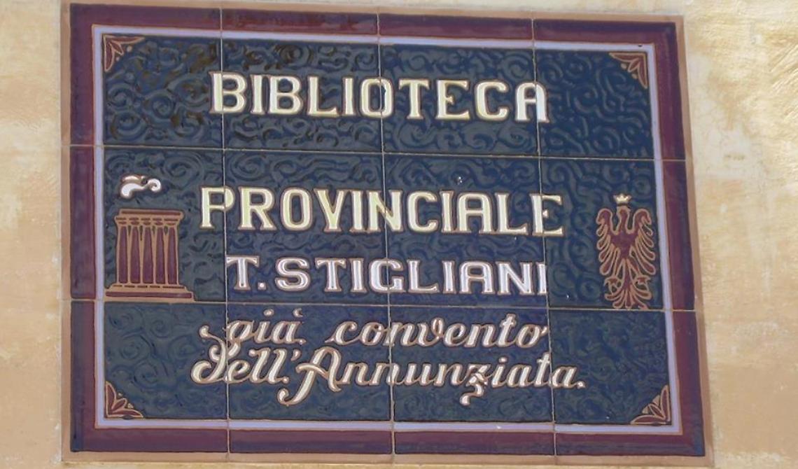 A Matera il presidio permanente per difendere la 'Biblioteca Stigliani'