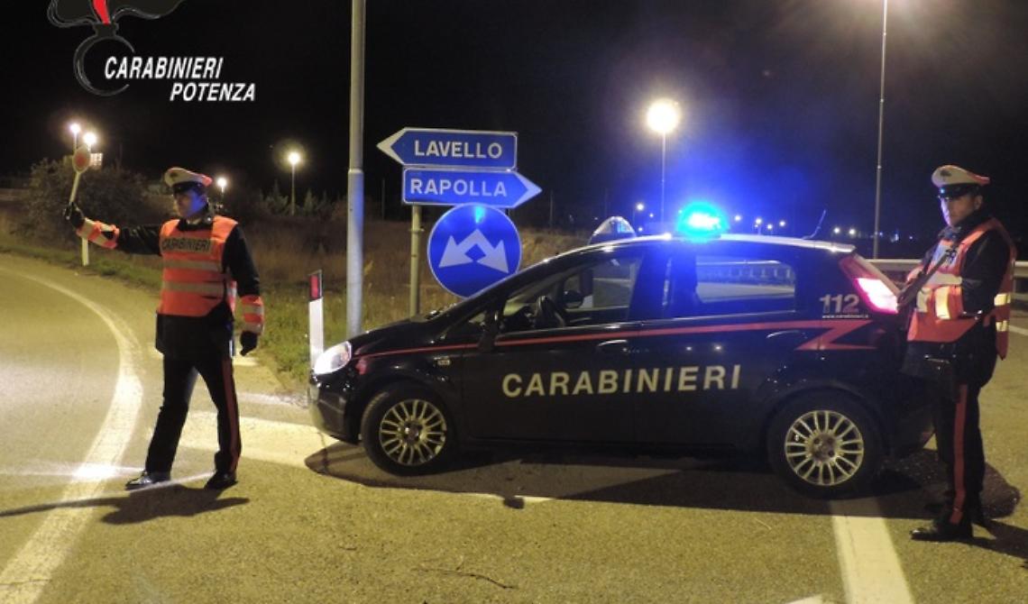 Assalto al bancomat della Banca popolare di Bari a Lavello 