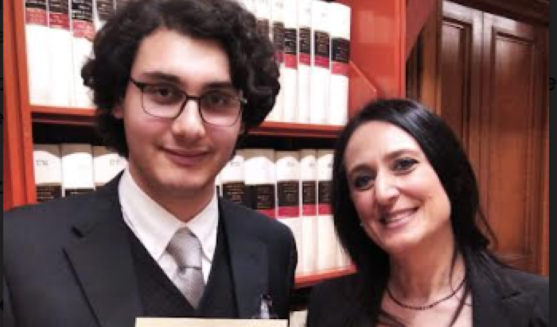 Francesco Guerra illumina il Premio Giambattista Gifuni: un faro di talento nella valorizzazione della cultura