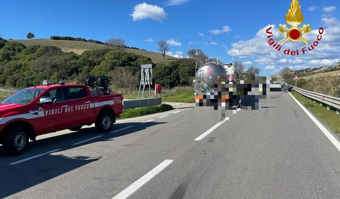 Incidente stradale sulla 598 Val d’Agri tra autocisterna e autocarro: un ferito