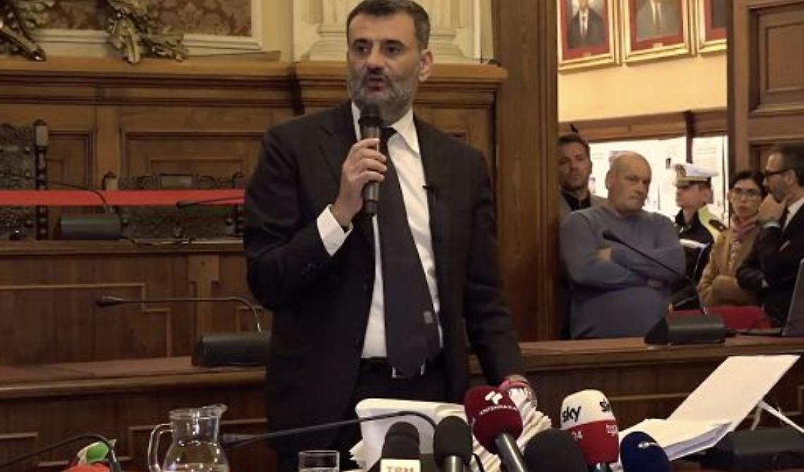 Un'inchiesta per intreccio tra mafia, politica e affari  con l'arresto di 130 persone: perché non si dovrebbe far luce su quanto accade al Comune di Bari?