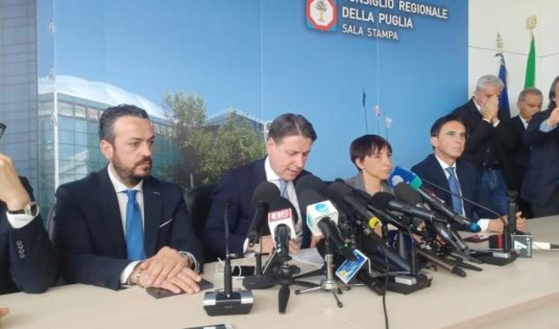 M5S abbandona la giunta Emiliano in Puglia: Un terremoto politico nella lotta alla cattiva politica