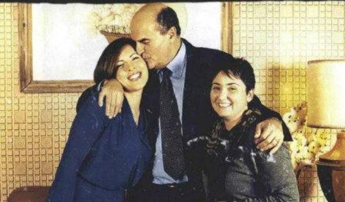 La "sbandata" di Bersani per le due sipontine lesbiche