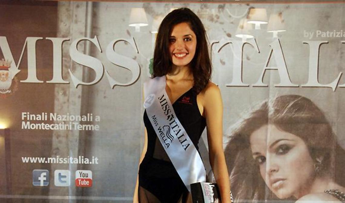 Rosa Fariello è la prima finalista 'Miss Italia Puglia'. Trionfano ancora il fascino e la bellezza del Golfo