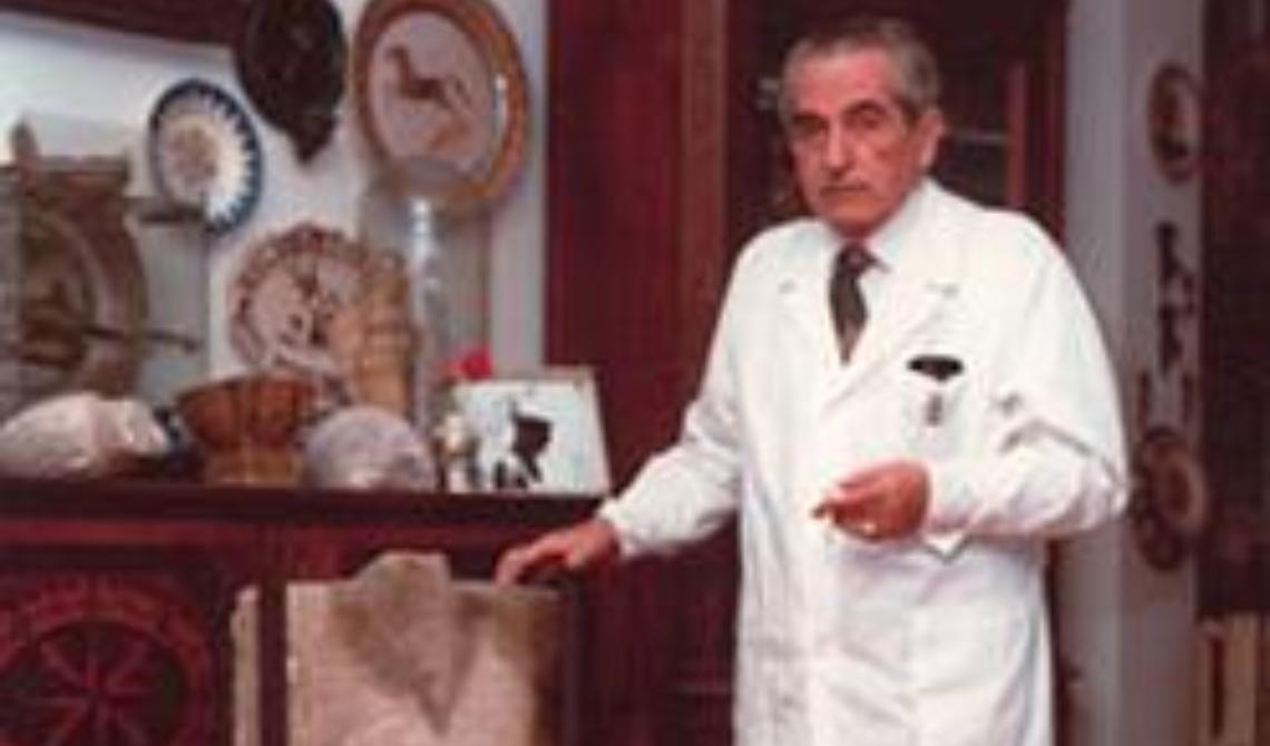 Oggi, 17 Luglio 1959, il racconto di Lilli sul "Corriere della Sera" fa conoscere il farmacista archeologo di Mattinata