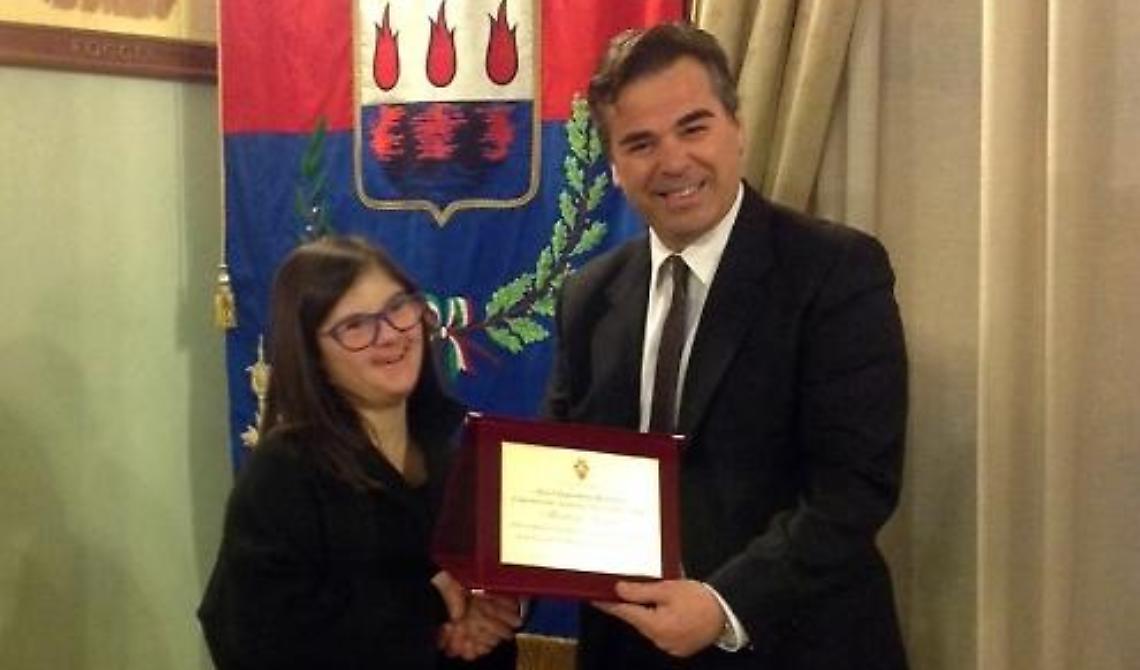 Una campionessa del mondo in Comune: il sindaco premia Martina Sassani