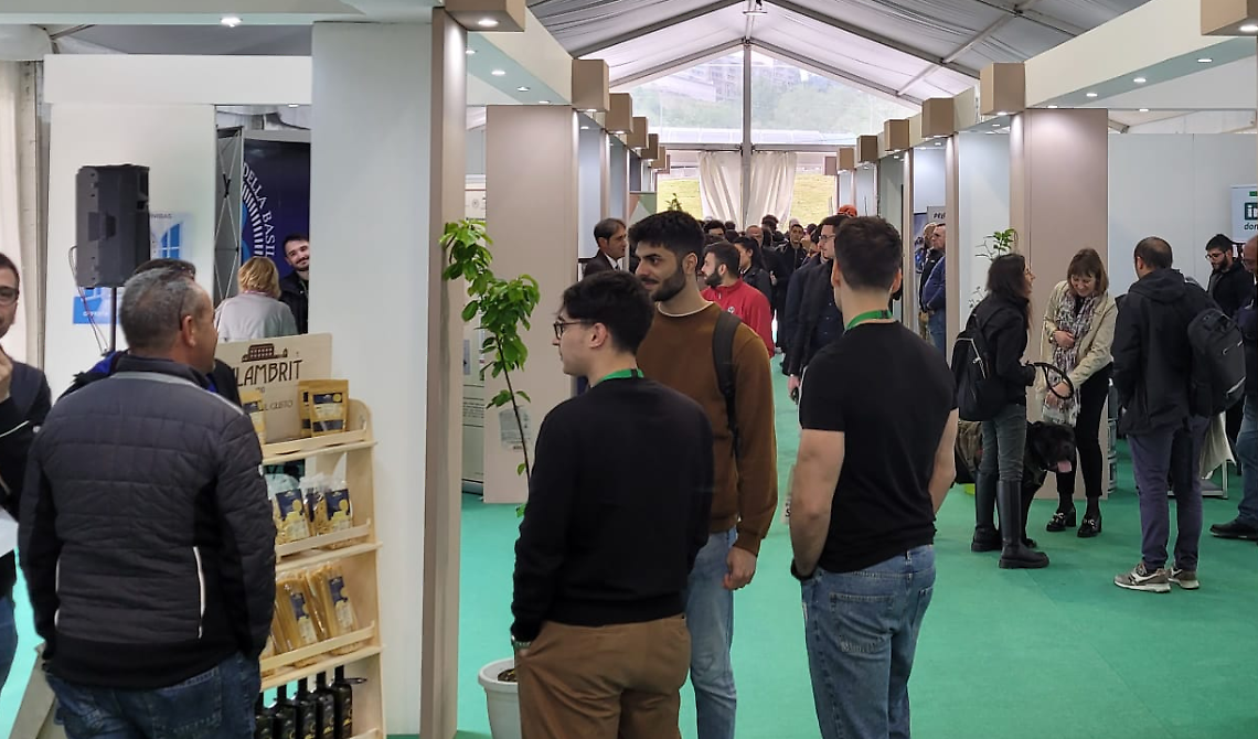 Agriworld, dal Bioreactive per terreni migliori all'agrivoltaico che coniuga cibo ed energia. Seconda giornata ricca di confronti all'Unibas