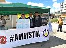 Il sit-in di protesta dell'associazione radicale Mariateresa di Lascia 