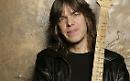Il celebre chitarrista Mike Stern a Mattinata per una masterclass a numero chiuso