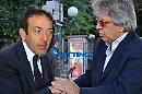 Sotto l'albero di CamCom l'abbraccio tra De Filippo e Giuliano, con la benedizione di Porreca