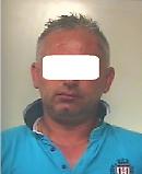 Aggredì un poliziotto: va ai domiciliari un 44enne di Monte Sant'Angelo