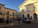 Teatro Giordano blindato per lo show di Renzi