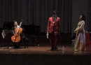 Elio conquista Potenza con "L’Opera buffa da Mozart a Offenbach"