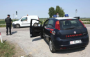 Lavello, beccato senza patente chiama il papà. Insieme si scagliano contro i carabinieri