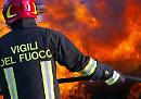 San Giovanni Rotondo: container edile avvolto dalle fiamme 