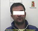 Pedinano la vittima e le rapinano 18 mila euro ma vengono filmati dalle telecamere di sicurezza: due arresti 