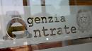 Si "arrotonda lo stipendio", arrestato funzionario dell'Agenzia delle Entrate
