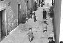 Da nipotina a nonna, il sentiero di latte che conduce alla città di Orazio