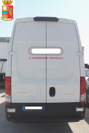 Ss16 furto di un furgone Fiat Iveco: due arresti 