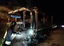 Camion in fiamme sull'autostrada tra San Severo e Poggio Imperiale