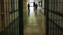Carcere Lucera, detenuto si toglie la vita 