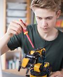 “ScuolaDigitaleTIM”, a Matera il progetto per avvicinare gli studenti alla robotica
