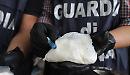 Beccato in auto con cocaina: arrestato 38enne